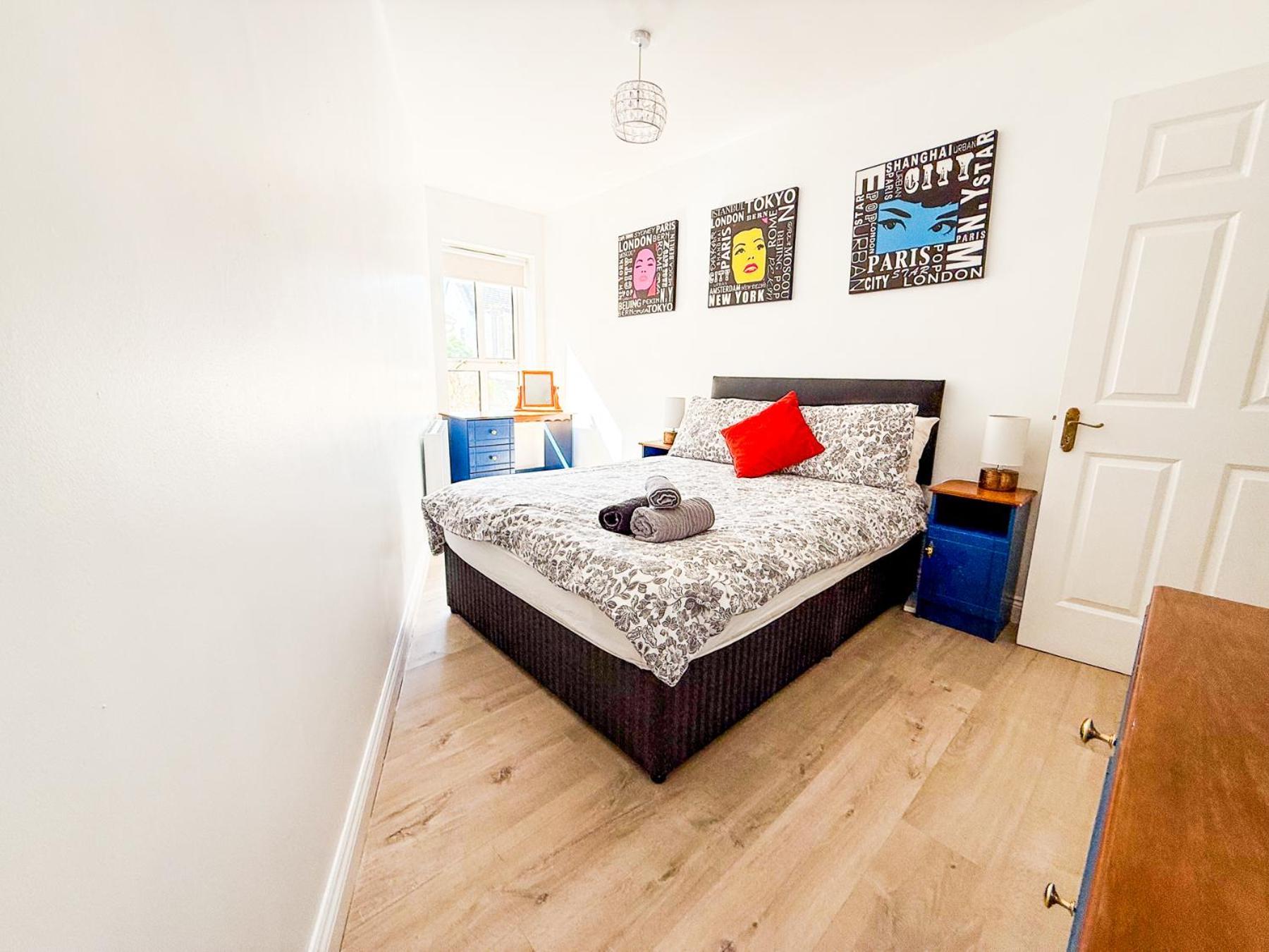 Apartment Peak View Main